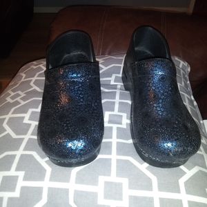 Blue Danskos in good condition no damage